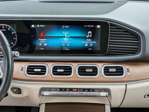 Used 2022 Mercedes-Benz GLE 350 4MATIC image 18