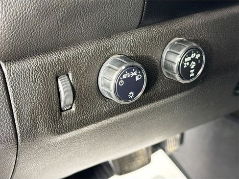 Used 2018 Chevrolet Colorado ZR2 image 10