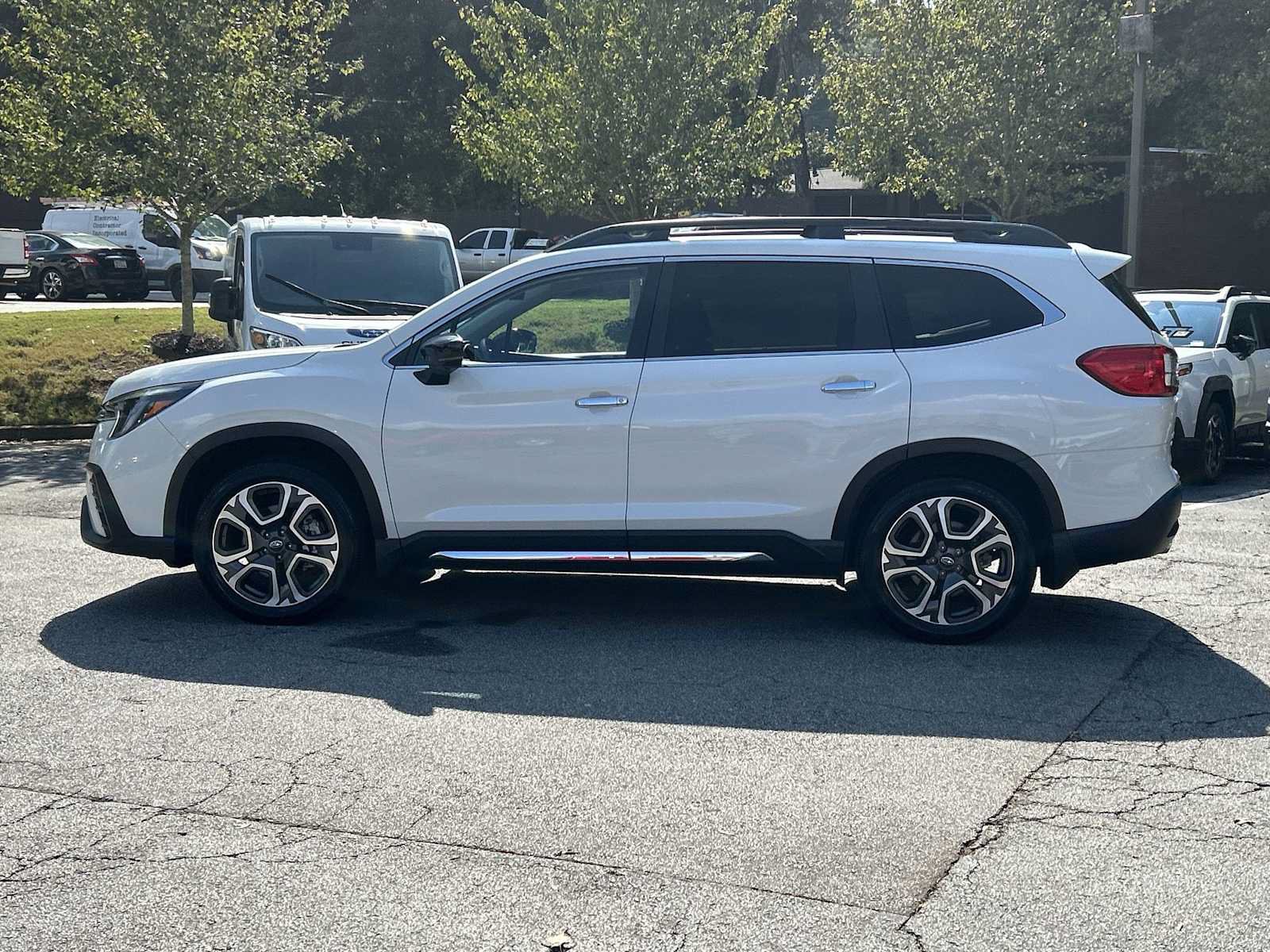 Certified 2026 Subaru Ascent Touring AWD/4WD image 2