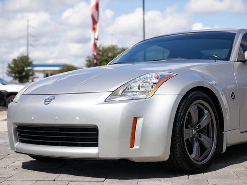 Used 2003 Nissan 350Z Touring RWD image 5