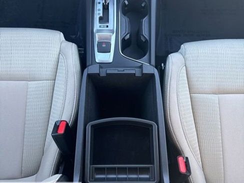 Certified 2024 Subaru Ascent Premium w/ Convenience Package image 29