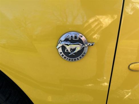 Used 2004 Ford Mustang Convertible RWD image 14