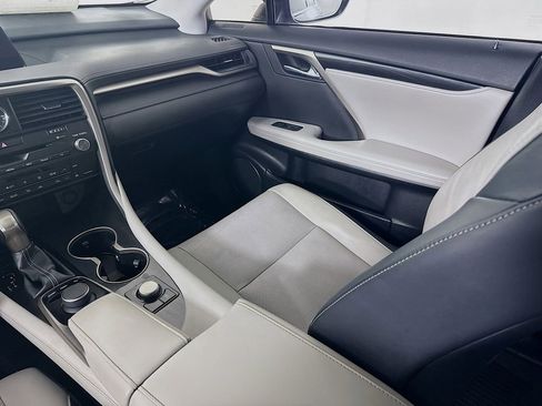 Used 2019 Lexus RX 350L FWD w/ Accessory Package image 29