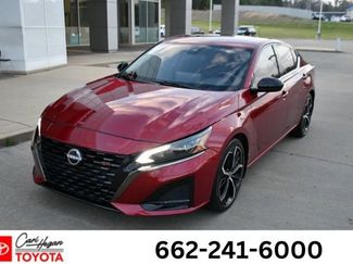 Used 2025 Nissan Altima 2.5 SV video 1