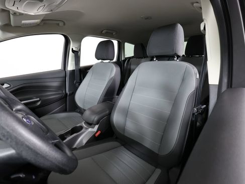 Used 2016 Ford Escape SE FWD image 11