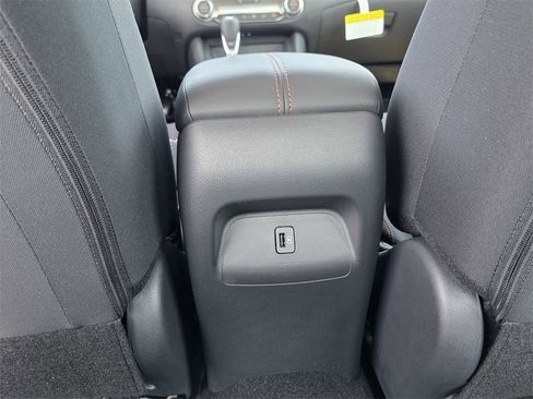 New 2025 Nissan Sentra SR image 14