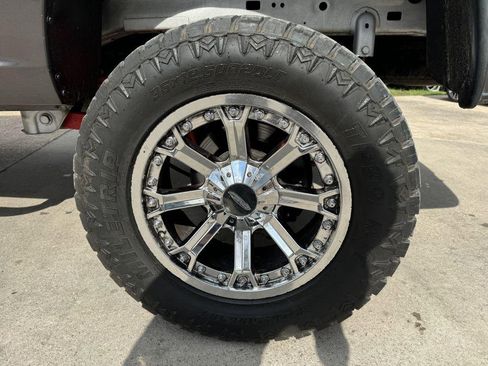 Used 2015 RAM 2500 SLT image 9