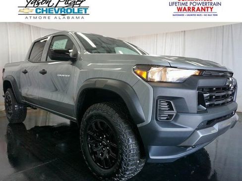 New 2026 Chevrolet Colorado Trail Boss AWD/4WD image 1