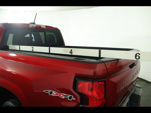 Used 2023 Chevrolet Colorado LT w/ LT Convenience Package image 13