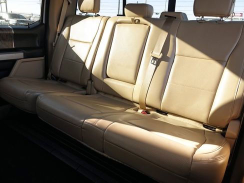 Used 2017 Ford F350 Lariat image 40