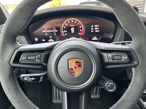 Certified 2026 Porsche 911 GT3 RWD image 28