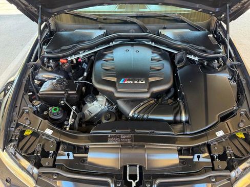 Used 2010 BMW M3 Convertible RWD image 36