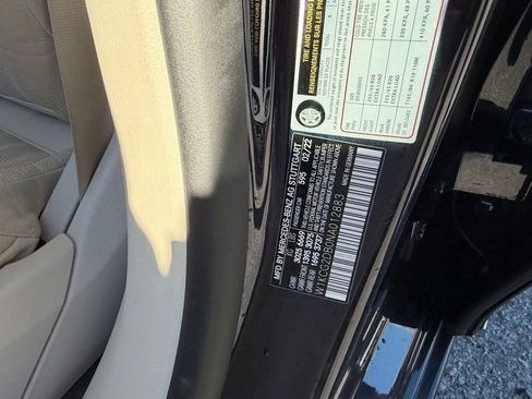 Used 2022 Mercedes-Benz EQS 450+ Sedan image 13