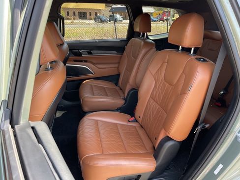 Certified 2024 Kia Telluride SX Prestige X-Line image 24