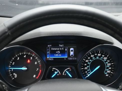 Used 2013 Ford Escape SEL FWD image 12