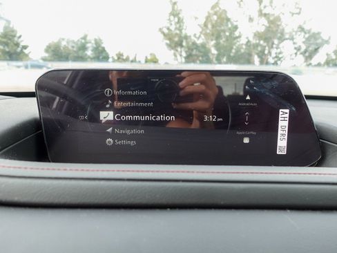 Certified 2025 MAZDA CX-30 AWD 2.5 S w/ Preferred Package image 18