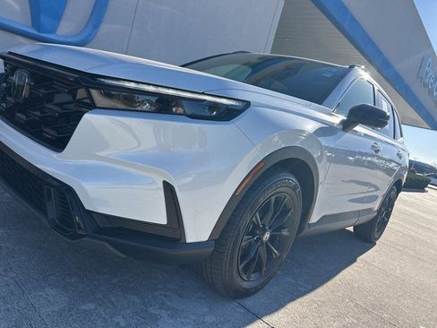 Used 2023 Honda CR-V Sport image 4