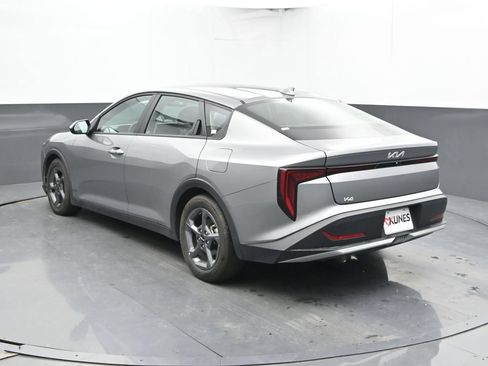 Used 2025 Kia K4 FWD image 11