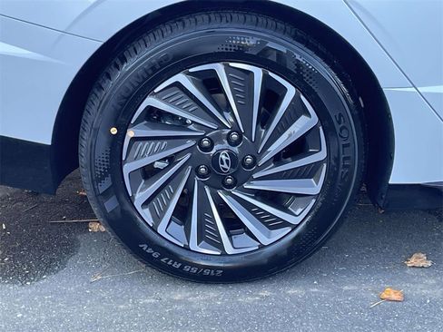 New 2026 Hyundai Sonata SEL image 8