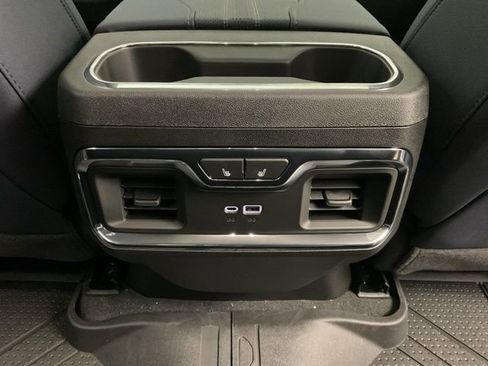 New 2026 Chevrolet Silverado 1500 High Country w/ Technology Package image 31