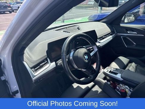 Used 2023 BMW X1 xDrive28i w/ Convenience Package AWD/4WD image 4