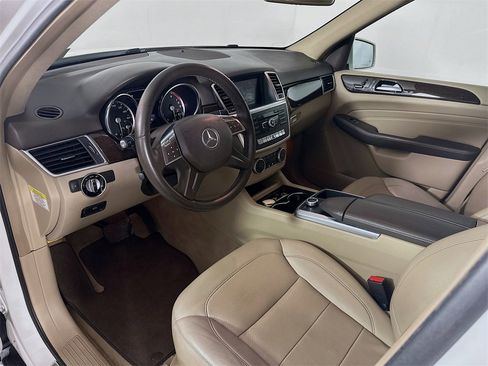 Used 2014 Mercedes-Benz ML 350 2WD image 29