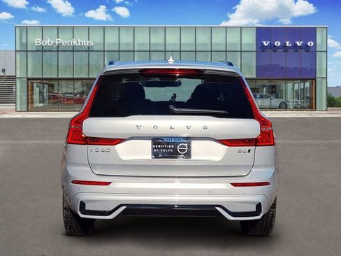 Used 2023 Volvo XC60 B6 Ultimate w/ Climate Package image 29