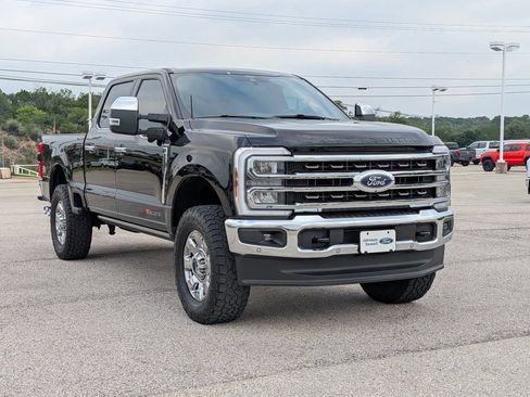 Certified 2025 Ford F250 King Ranch w/ Chrome Package AWD/4WD image 1