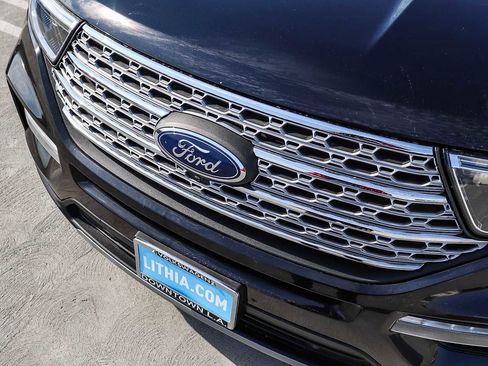 Used 2020 Ford Explorer Limited image 8