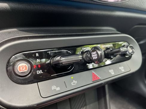 Certified 2025 MINI Cooper S image 21