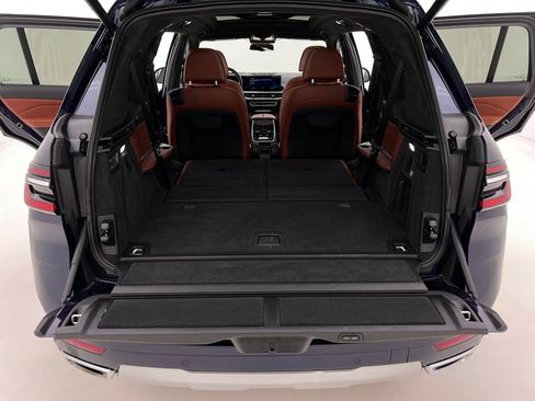 Used 2023 BMW X7 xDrive40i image 25