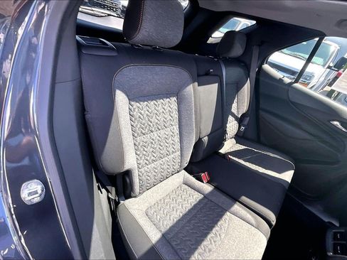 Used 2022 Chevrolet Equinox LT FWD image 25