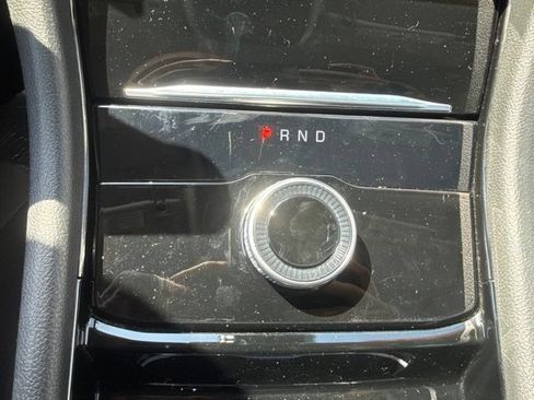 Certified 2023 Jeep Grand Cherokee Laredo AWD/4WD image 19