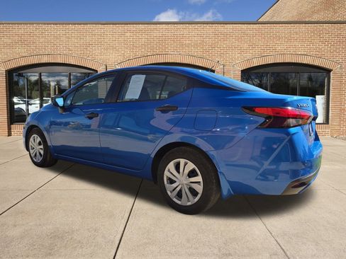 Used 2024 Nissan Versa S w/ Trunk Package image 6