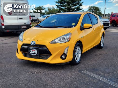 Used 2016 Toyota Prius C Four FWD image 1