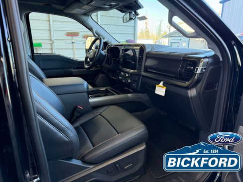 New 2026 Ford F250 Lariat w/ Black Appearance Package AWD/4WD image 10