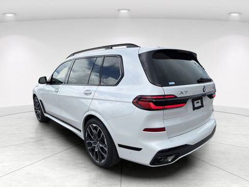 New 2027 BMW X7 xDrive40i w/ Executive Package AWD/4WD image 6