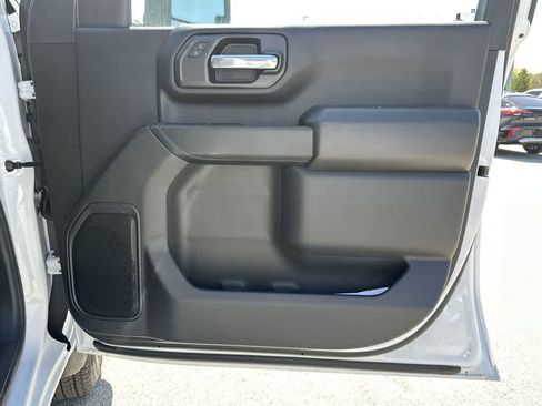 New 2025 GMC Sierra 3500 Pro w/ Convenience Package image 25