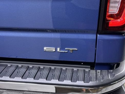 Used 2024 GMC Sierra 1500 SLT w/ SLT Premium Plus Package AWD/4WD image 33
