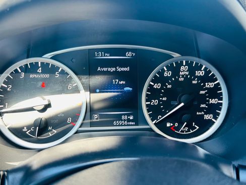 Used 2016 Nissan Sentra SV image 12