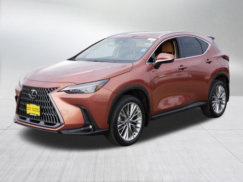 Used 2026 Lexus NX 350 AWD w/ Accessory Package (2T) image 3