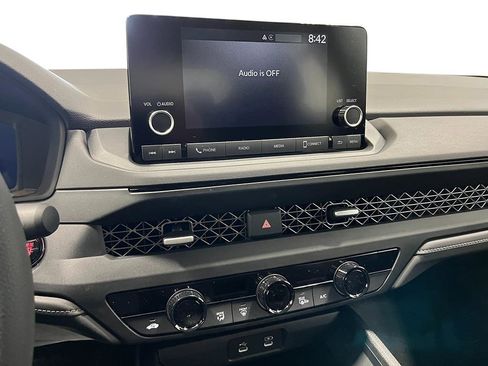 New 2025 Honda Accord SE image 19