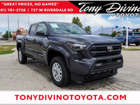 Certified 2025 Toyota Tacoma SR5 AWD/4WD image 1
