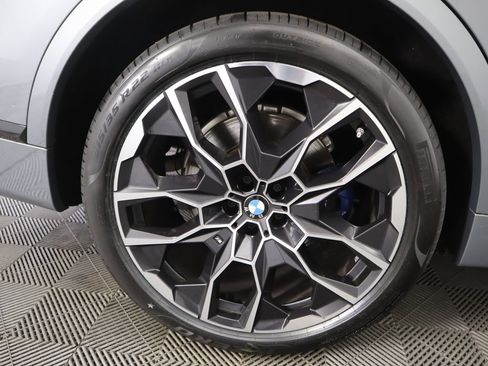 Certified 2023 BMW X7 xDrive40i w/ Executive Package image 34