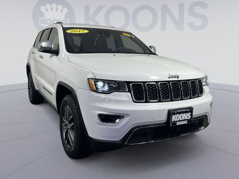 Used 2017 Jeep Grand Cherokee Limited w/ Jeep Active Safety Group image 10
