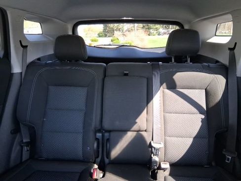 Used 2023 GMC Terrain SLE w/ Driver Convenience Package AWD/4WD image 18