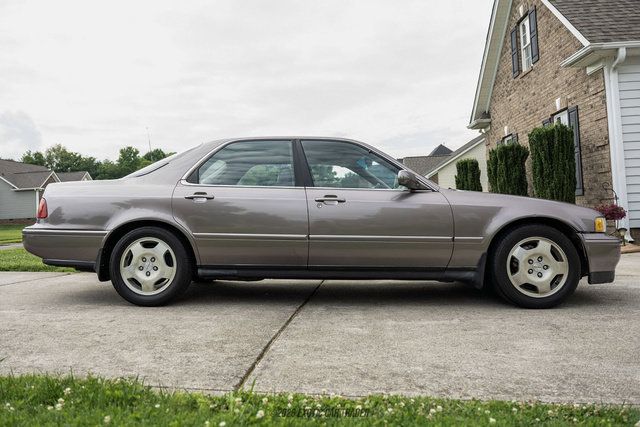 Used 1994 Acura Legend GS FWD image 9