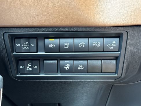 Used 2025 Toyota Tundra 1794 Edition AWD/4WD image 21