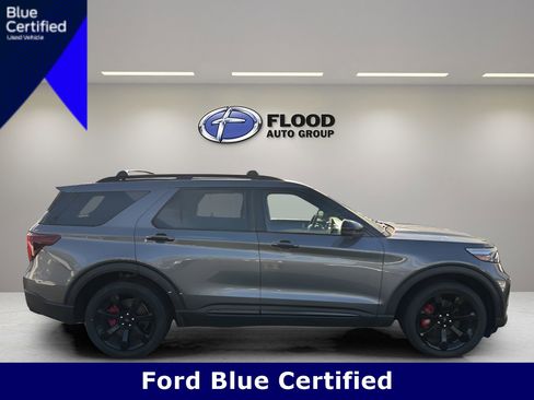 Certified 2022 Ford Explorer ST w/ Equipment Group 401A AWD/4WD image 4