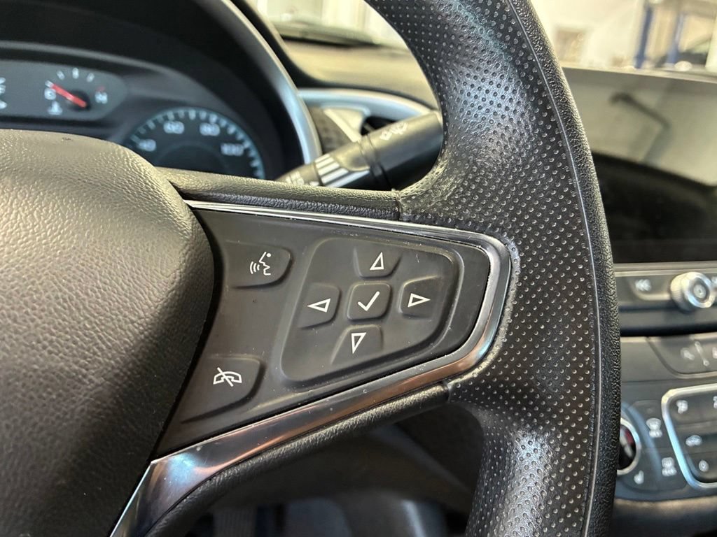 Used 2024 Chevrolet Malibu LT FWD image 18